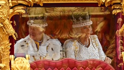 حفل التتويج الملكي| «تشارلز وكاميلا» قصة عشق تكللت بالتاج والصولجان  