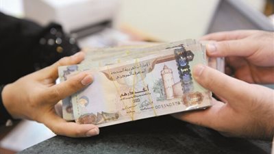 بحكم المحكمة| عقوبة صادمة للمرأة التي تسب زوجها في دولة الإمارات 