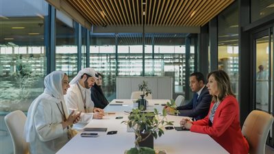 نيفين الكيلاني تزور «ديوان السيدات» في إمارة الشارقة (صور)