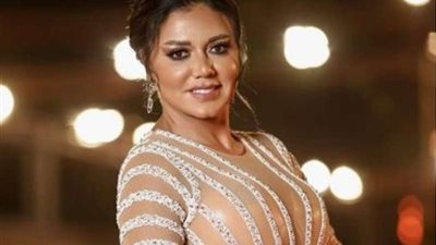 إطلالات درة ورانيا يوسف تخطف الأنظار في مهرجان «ياسمين الحمامات»