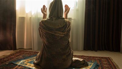 لماذا لا يستجيب الله لدعائنا؟ أمين الفتوى يجيب على السؤال الصعب (فيديو)