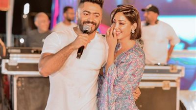 نساء السوشيال ميديا تتعاطفن مع بسمة بوسيل وتهاجم تامر حسني بعد منشور «هالة عمر»