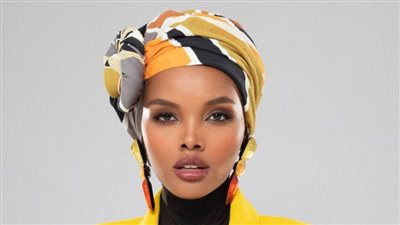 حليمة عدن صاحبة لقب أجمل وجه في العالم وأول عارضة أزياء محجبة