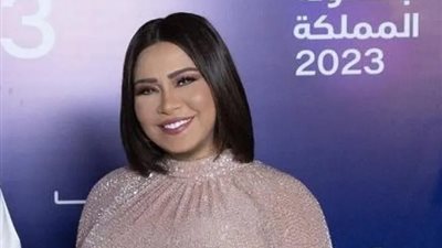 بعد أزمة أنغام| هل دفعت شيرين عبد الوهاب مدير أعمالها للتخلي عنها؟