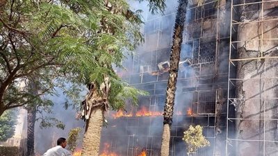 كواليس حريق 15 مايو «شخص يقفز من الدور الخامس هربا من النيران» (صور)