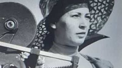 أبية فريد أول مصورة في تاريخ السينما المصرية 