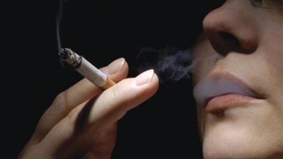 جمال شعبان: في الكافيهات الأم وبنتها بيشيشوا والأب بيشرب عصير