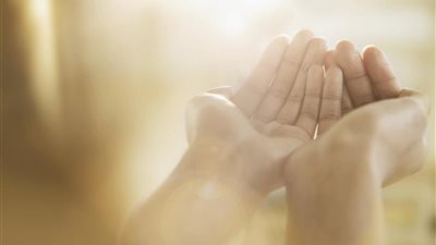 الدعاء المستجاب في يوم الجمعة «دواء المهموم وشفاء القلب المحزون»