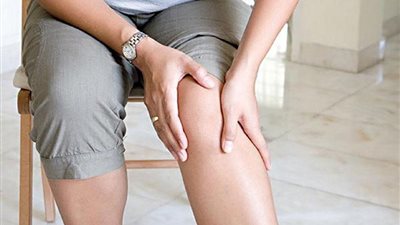 8 علامات لارتفاع نسبة الكوليسترول في أصابعك وقدميك