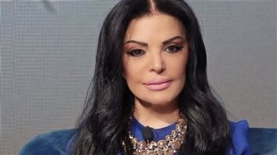 وقف حسابات نضال الأحمدية على «تويتر وإنستجرام» بعد تصريحاتها ضد السوريين