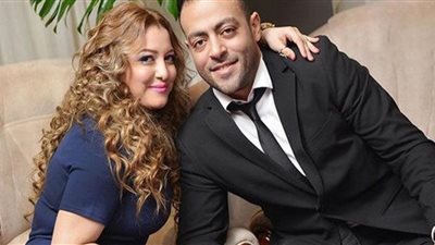 القصة الكاملة لانفصال تامر عاشور عن زوجته.. والأخيرة تعلق