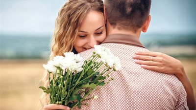 4 حلول لتعامل الفتاة مع حبيبها النرجسي