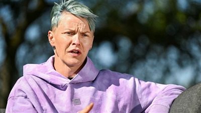 لاعبة سويدية تروي تجربتها مع فحص الأعضاء التناسلية: «أجبرونا على خلع الملابس الداخلية»