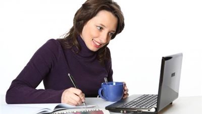 4 تطبيقات تساعدكِ على تعلم اللغة مثل المحترفين