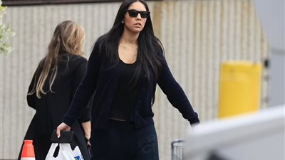 ظهور نور الفلاح صديقة النجم آل باتشينو في لوس أنجلوس مع عائلتها 