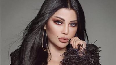 أنوثتك ورشاقتك من وحي 8 إطلالات قصيرة للنجمة هيفاء وهبي