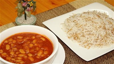 طريقة عمل الفاصوليا البيضاء باللحمة خطوة بخطوة