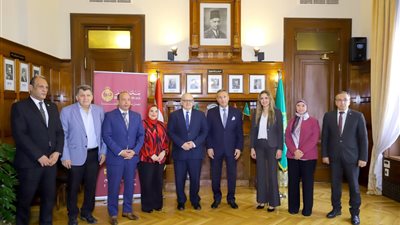 بنك مصر يدعم مستشفيات جامعة القاهرة بـ160 مليون جنيه