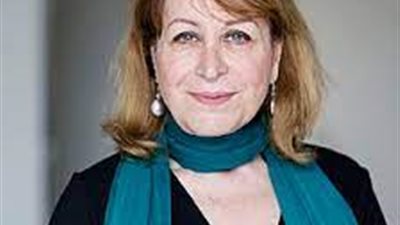 بقلم إنعام كجه جي: يجتمعن ليغنّين