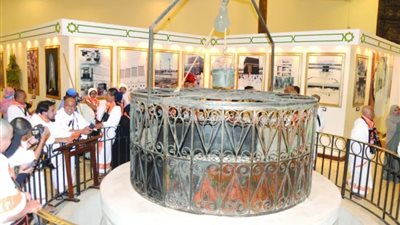 تفسير حلم شرب ماء زمزم في المنام للعزباء والمتزوجة والحامل