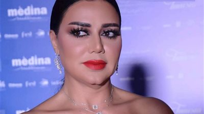 رانيا يوسف تعود على cbc دراما بمطاردة مثيرة مع «سبع أرواح»