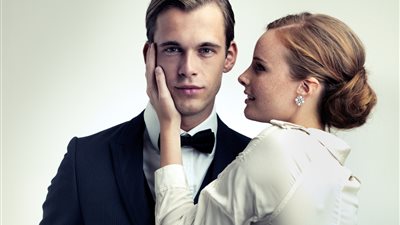 «ضحكت يعني قلبها مال» 5 علامات تؤكد إعجاب المرأة وإنجذابها إلى الرجل