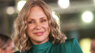 بصور من الطفولة| نور عمرو دياب تحتفل بعيد ميلاد والدتها شيرين رضا