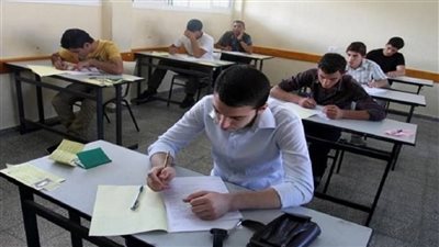 شكاوى وغضب بين طلاب الثانوية العامة بسبب امتحان الديناميكا: صعب جدًا