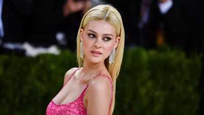 تخلصي من بثور وشحوب الوجه على طريقة النجمة نيكولا بيلتز