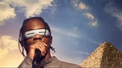 دعوى قضائية لمنع حفل مغني الراب ترافيس سكوت بالأهرامات «كلها ممارسة جنس وماسونية»