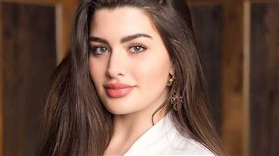 الفنانة الكويتية روان بن حسين ترد على هجوم مي العيدان: «قد ماما»