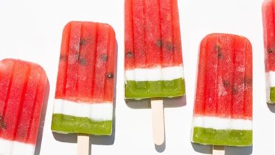 طريقة عمل آيس كريم البطيخ المثلج  في البيت بخطوات سهلة وسريعة