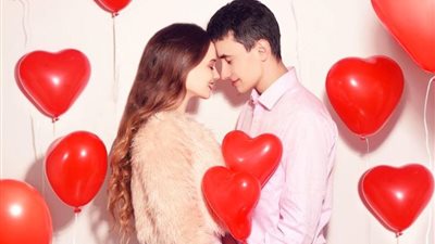 6 أفعال وصفات تجعل زوجك يحبك بجنون «امدحيه وقدريه»