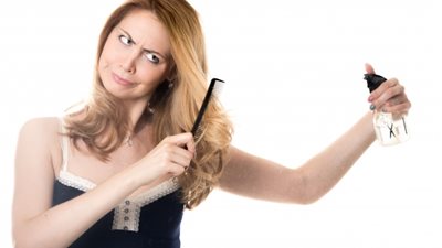 4 حلول سهلة وبسيطة لعلاج مشكلة تشابك الشعر 