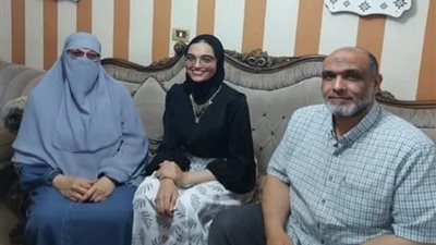 شطارة بنات الثانوية العامة حصدن المراكز الأولى رغم المرض ويسعيّن لكليات القمة 