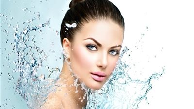 5 خطوات للحفاظ على ترطيب بشرتك في الصيف