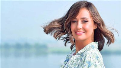 صورة مع نيللي تشعل جدل عودة حلا شيحة إلى الفن مجددًا (صور)