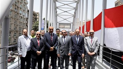 البنك الأهلي المصري يفتتح كوبري المشاة الجديد بمنطقة الدقي