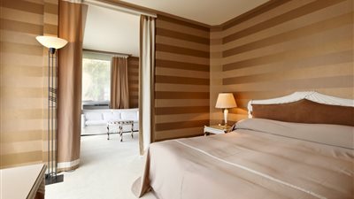 كيف يمكنك اختيار «ورق الجدران» المناسب لديكور منزلك؟ 