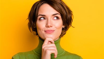 الحلفان بالطلاق بين البنات ظاهرة منتشرة في مصر 