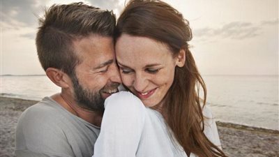 5 أمور تجعلك لا تفرطين في نصفك الآخر «الاهتمام أولا»