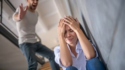 كيف تتخلصين من العلاقات السامة في حياتك؟ «ابعدي عن مكانه»