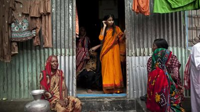 النساء أكثر تضررا بالكوارث الطبيعية من الرجال.. والنسبة تصل 90%