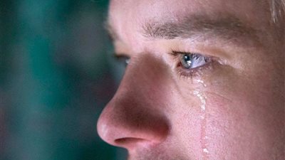 تفسير حلم زوجي حزين ودلالته على حياتك معه 