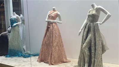 تصاميم فساتين بطعم الحُلي لجميع المناسبات