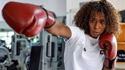 الملاكمة نورا المطيري رهان الكويت في «آسياد» لبلوغ النهائيات