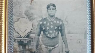 حميدة بانو.. حكاية أول مصارعة هندية «خاضت 300 مباراة ولقبت بقاهرة الرجال» 