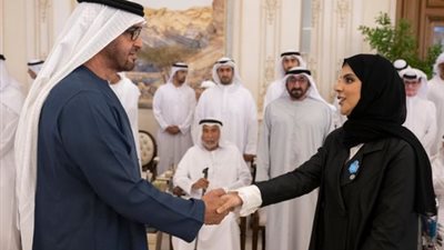 بمناسبة يوم المعلمين.. محمد بن زايد يلتقي وفدا من المعلمات للاحتفال بهن 