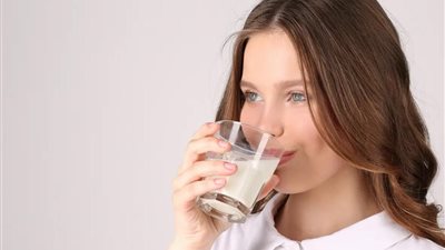 تفسير حلم شرب اللبن في المنام