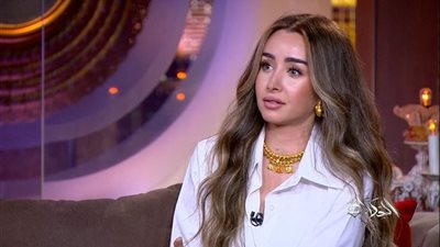 تفاصيل خناقة هنا الزاهد وعمرو أديب على الهواء (فيديو)